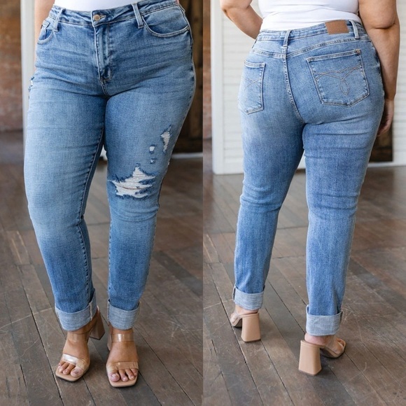 Judy Blue Mid Rise Distressed Boyfriend Jeans Size 15 / 32 - Picture 3 of 16